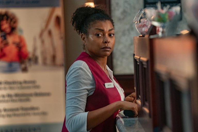 Cartelera de la película 'Harta' (Straw), con la imagen de la protagonista Janiyah Wiltkinson interpretada por Taraji P. Henson, mostrando su expresión agotada y reflexiva, reflejando la lucha de una madre soltera frente a la adversidad.