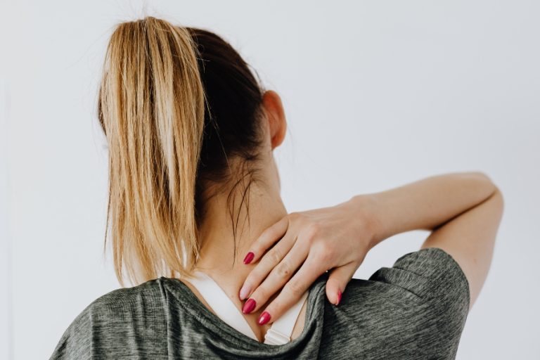 Dolor crónico, trauma y emociones no resueltas: cómo la mente y el cuerpo están conectados