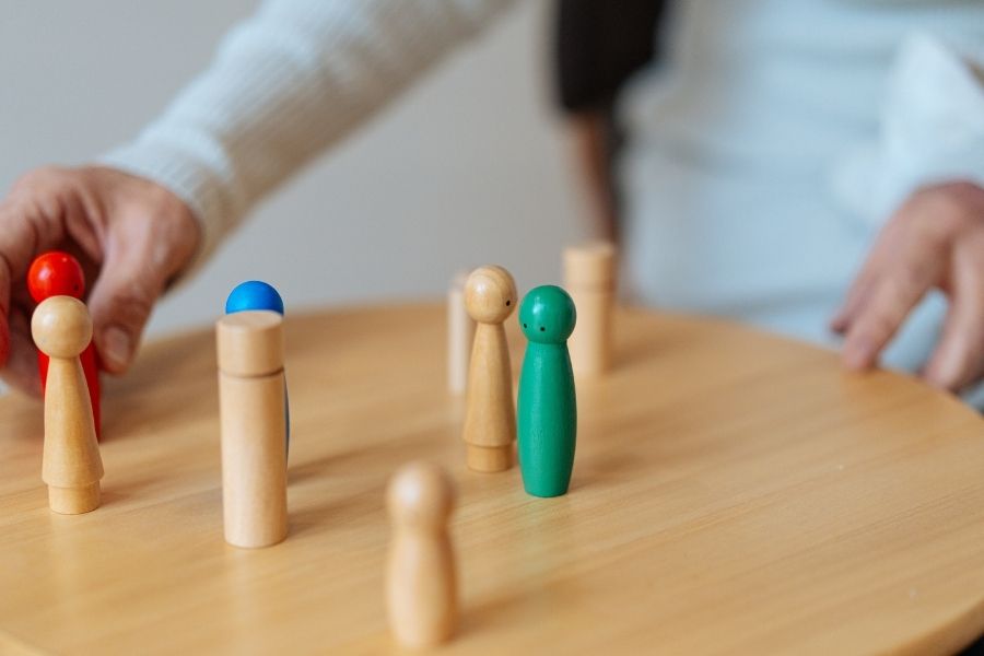 Las Constelaciones Familiares han evolucionado para tener en cuenta la perspectiva de género en la actualidad.